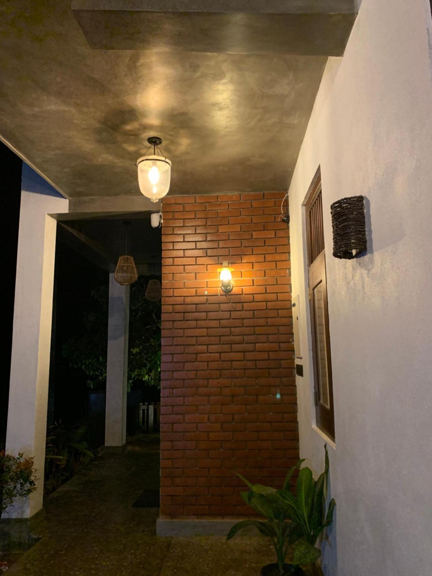 Thaproo Bay Hiriketiya Bed & Breakfast Dikwella Ngoại thất bức ảnh